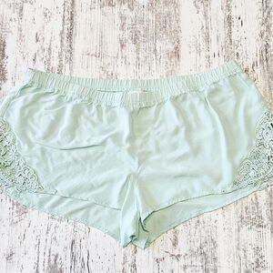 Aerie Pajama Sleep Lounge Shorts Size Large Mint Green Embroidered Side Detail